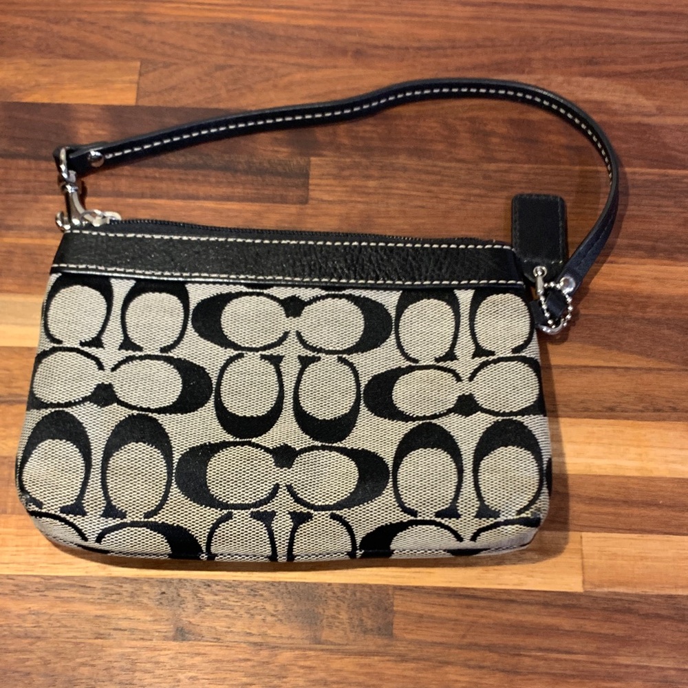 Coach Black and Tan Patterned Wristlet - Picture 5 of 6